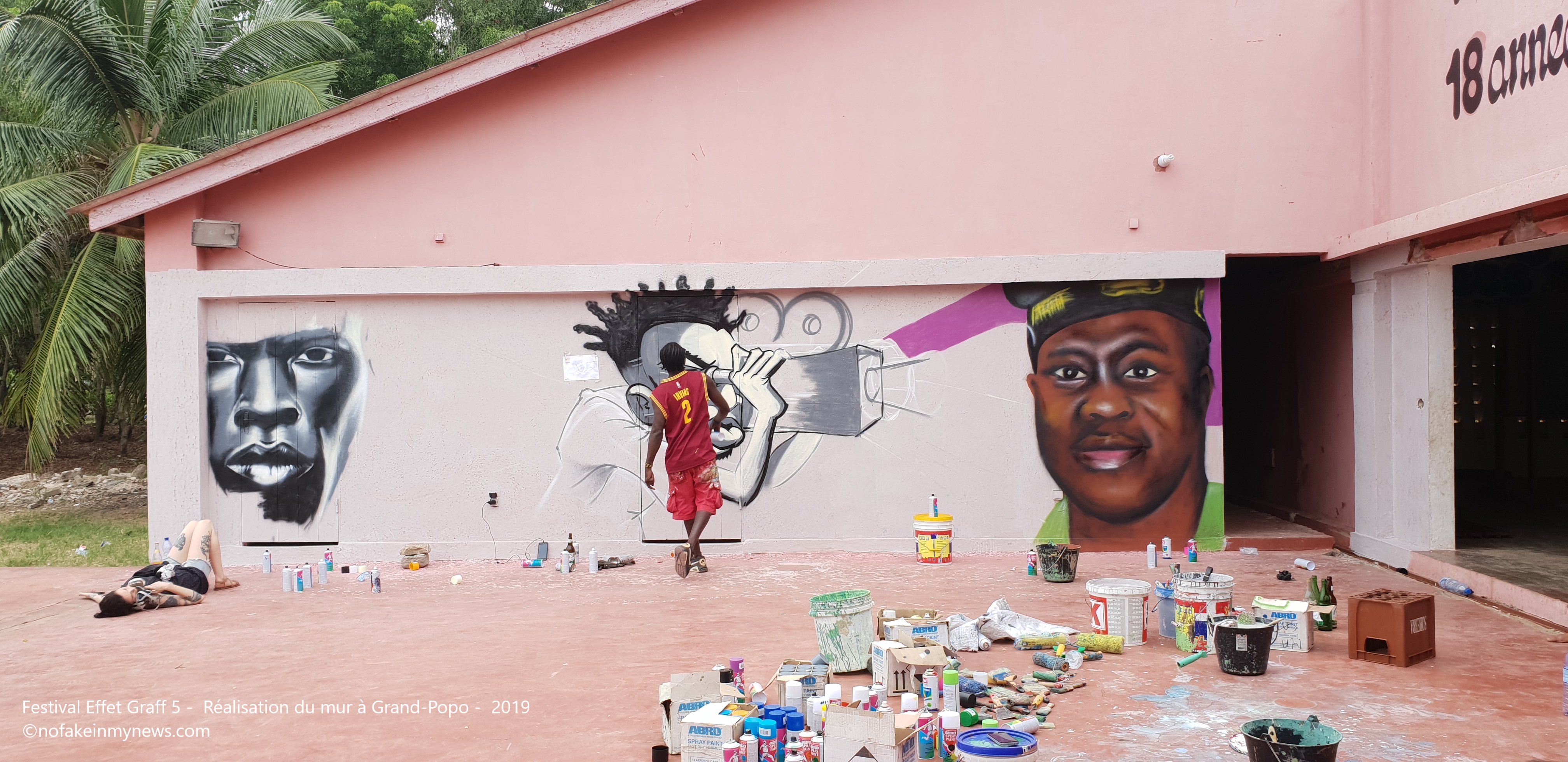 Festival Effet Graff 5 - Réalisation du mur à Grand-Popo - 2019 ©nofakeinmynews